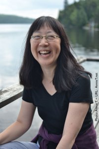 debbieridpathohi-laugh-anniet-v-500x750